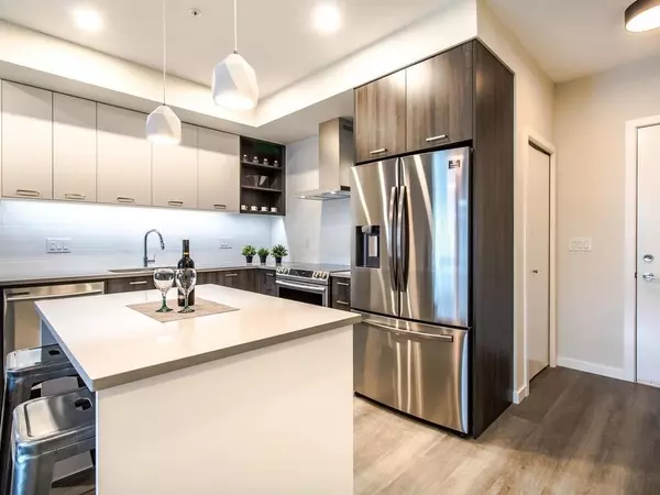 Langley, BC V2Y 0Y3,20087 68 AVE #B203