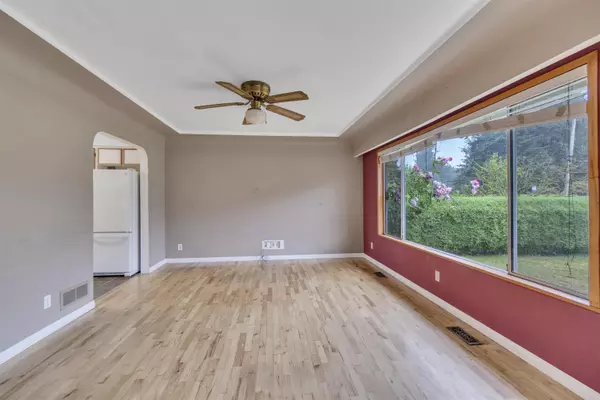 Maple Ridge, BC V2X 2Y8,22128 119 AVE