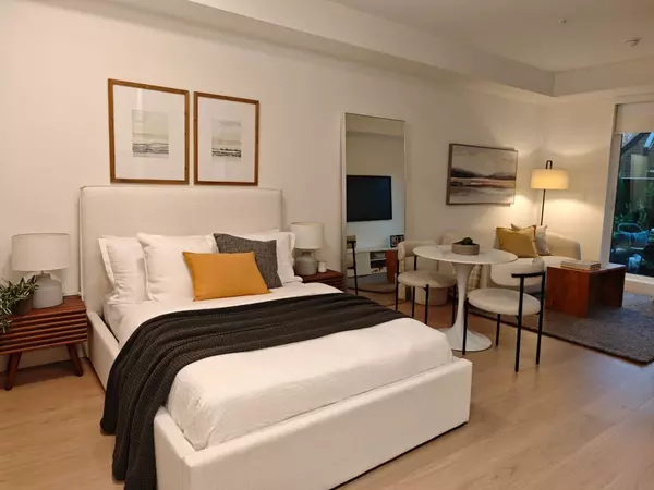 Port Moody, BC V3H 2S4,150 James RD #601