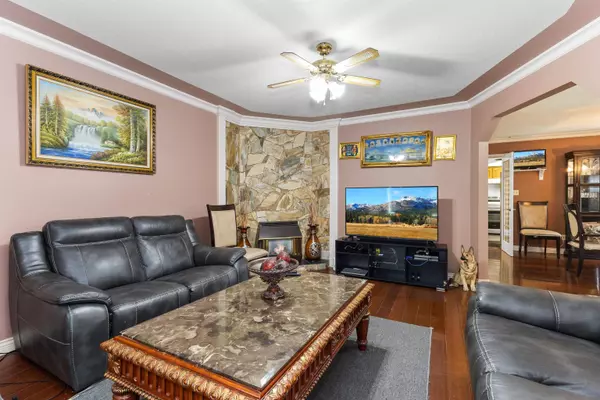 Abbotsford, BC V2T 5J9,2930 Edgehill AVE