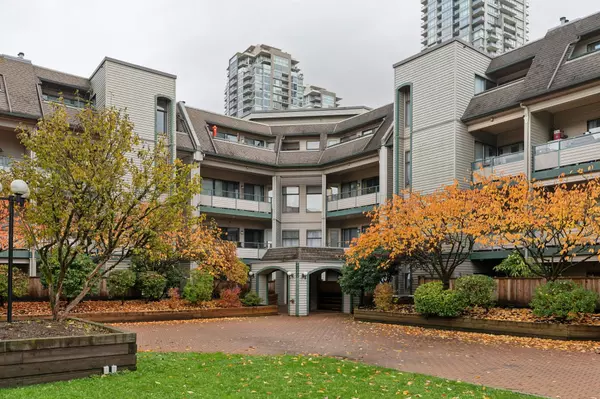 Coquitlam, BC V3B 7H9,2925 Glen DR #114