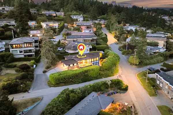 White Rock, BC V2Y 0M2,14424 Sunset DR