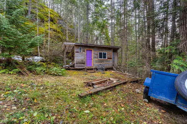 Garden Bay, BC V0N 1S1,13885 Cassano RD