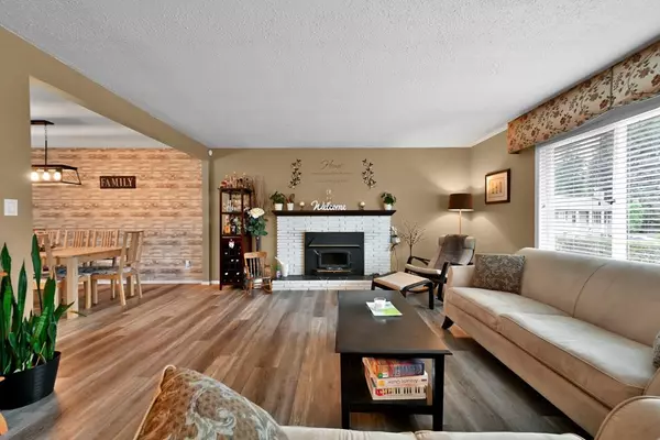 Langley, BC V3A 4N9,4570 Uplands DR