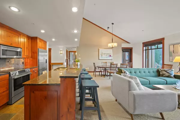 Whistler, BC V8E 0M7,2202 Gondola WAY #402