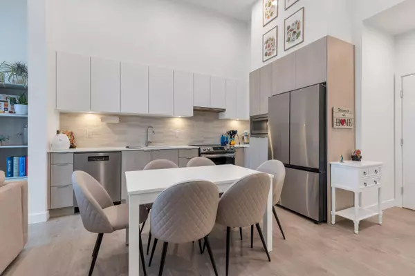 Delta, BC V4M 0G4,2499 Rabbit DR #606