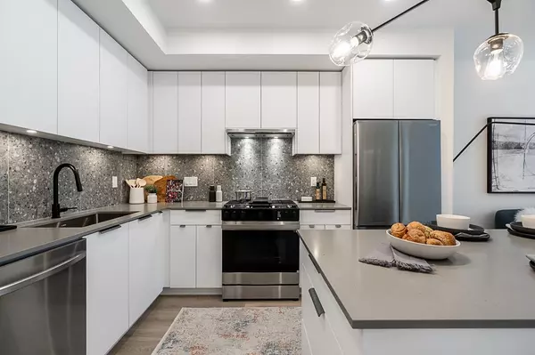 Langley, BC V2Y 3X8,7936 206 ST #412