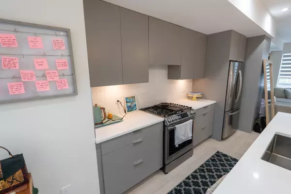 Langley, BC V3A 0M6,19628 55a AVE #6