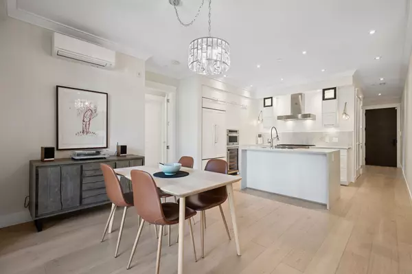 Langley, BC V1M 0G4,23189 Francis AVE #206