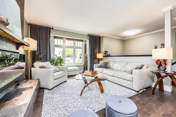 Langley, BC V2Y 1H7,19xxx 68 AVE