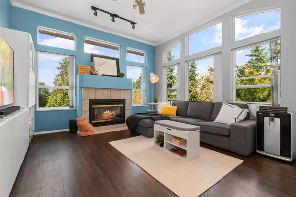 Abbotsford, BC V2S 8G1,33480 George Ferguson WAY #403