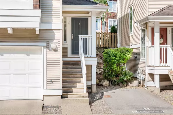 Surrey, BC V3S 9G3,15030 58 AVE #34