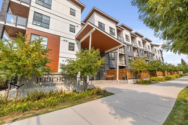 Langley, BC V2Y 5K4,20362 72b AVE #104