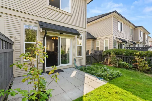 Langley, BC V2Y 0J7,7938 209 ST #114