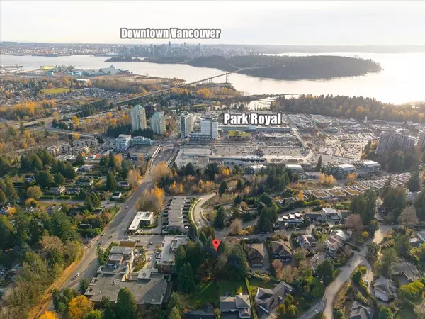 West Vancouver, BC V7T 1M2,753 Keith RD