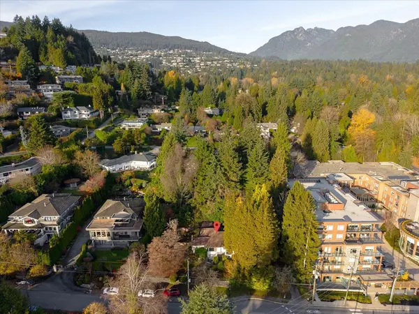 West Vancouver, BC V7T 1M2,753 Keith RD