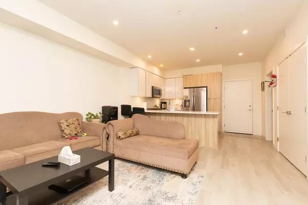 Abbotsford, BC V2T 3L6,2649 James ST #203