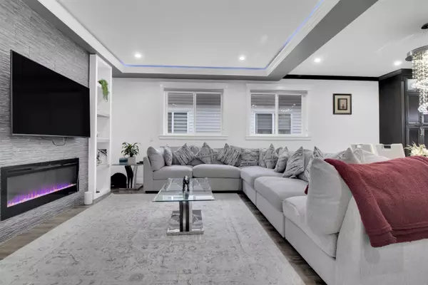 Abbotsford, BC V2S 0H8,3492 Hazelwood PL