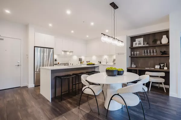 Abbotsford, BC V2T 0L3,32174 George Ferguson WAY #601