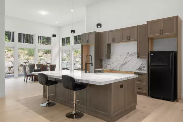 No City Value, BC V9G 1G9,4811 Henry Roethel RD