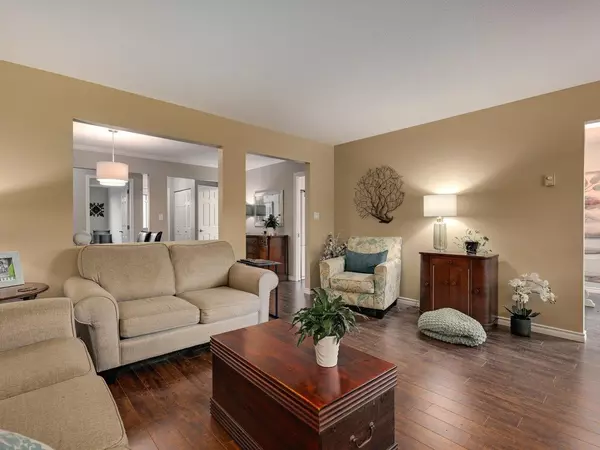 Delta, BC V4K 4W3,6380 48a AVE #12