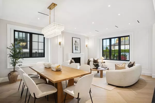 Burnaby, BC V5C 1J5,3970 Eton ST