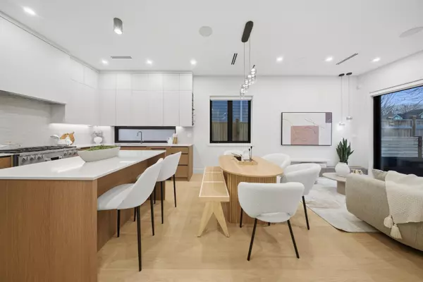 Vancouver, BC V6K 2P4,2635 W 12th AVE #1