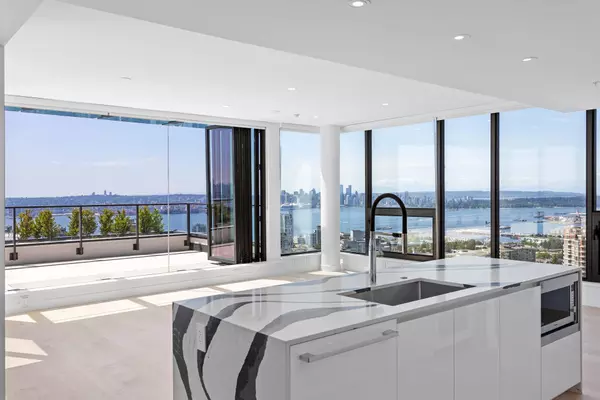 North Vancouver, BC V7L 0J8,135 E 13th ST #1602