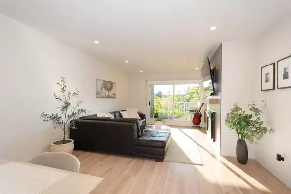 North Vancouver, BC,Address not disclosed