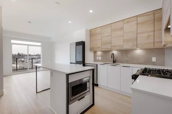 Abbotsford, BC V2T 0A5,30490 Cardinal AVE #207