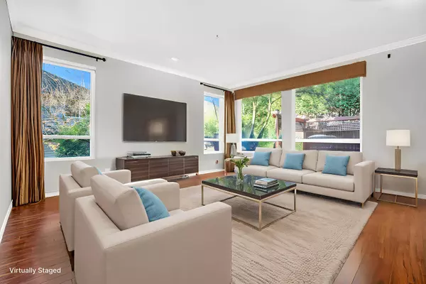 Port Coquitlam, BC V3C 6P9,2381 Argue ST #10