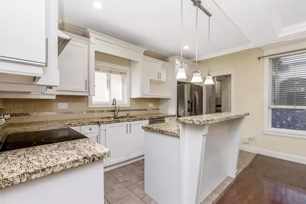 Surrey, BC V4N 6A3,6751 192 St Diversion