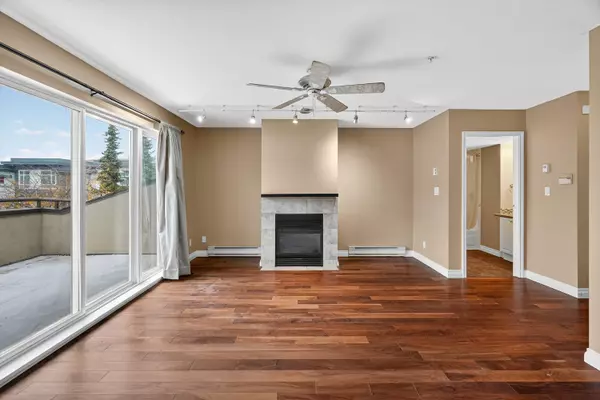 Surrey, BC V3W 0W6,7505 138 ST #405