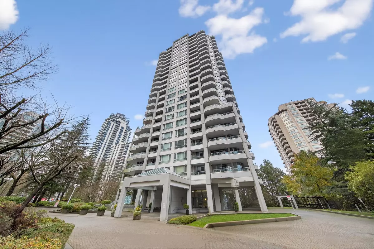 Burnaby, BC V5H 4N4,4825 Hazel ST #1010