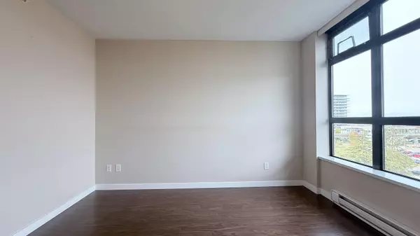 Richmond, BC V6X 0A1,8120 Lansdowne RD