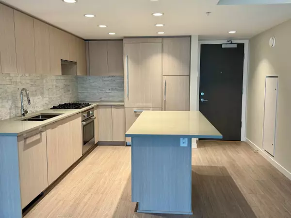 Coquitlam, BC V3B 0T9,1182 Westwood ST #1802