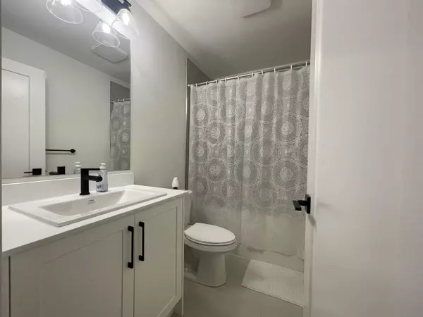 Langley, BC V2Y 3V3,1965x 76a AVE