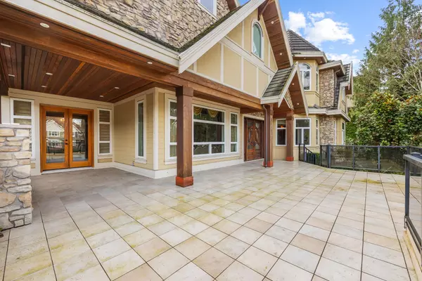 Surrey, BC V4P 0C4,14072 32a AVE