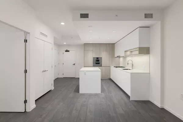 Richmond, BC V6Y 0N1,6300 Minoru BLVD #636