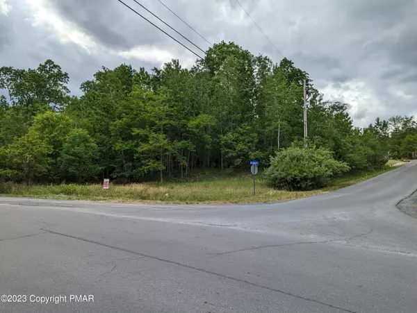 21 Mackenzie Dr DR, East Stroudsburg, PA 18302