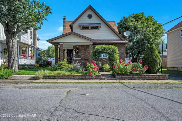 212 Bacon ST, Jermyn, PA 18433