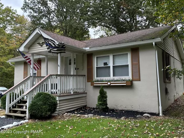 Cresco, PA 18326,332 Route 390 Route