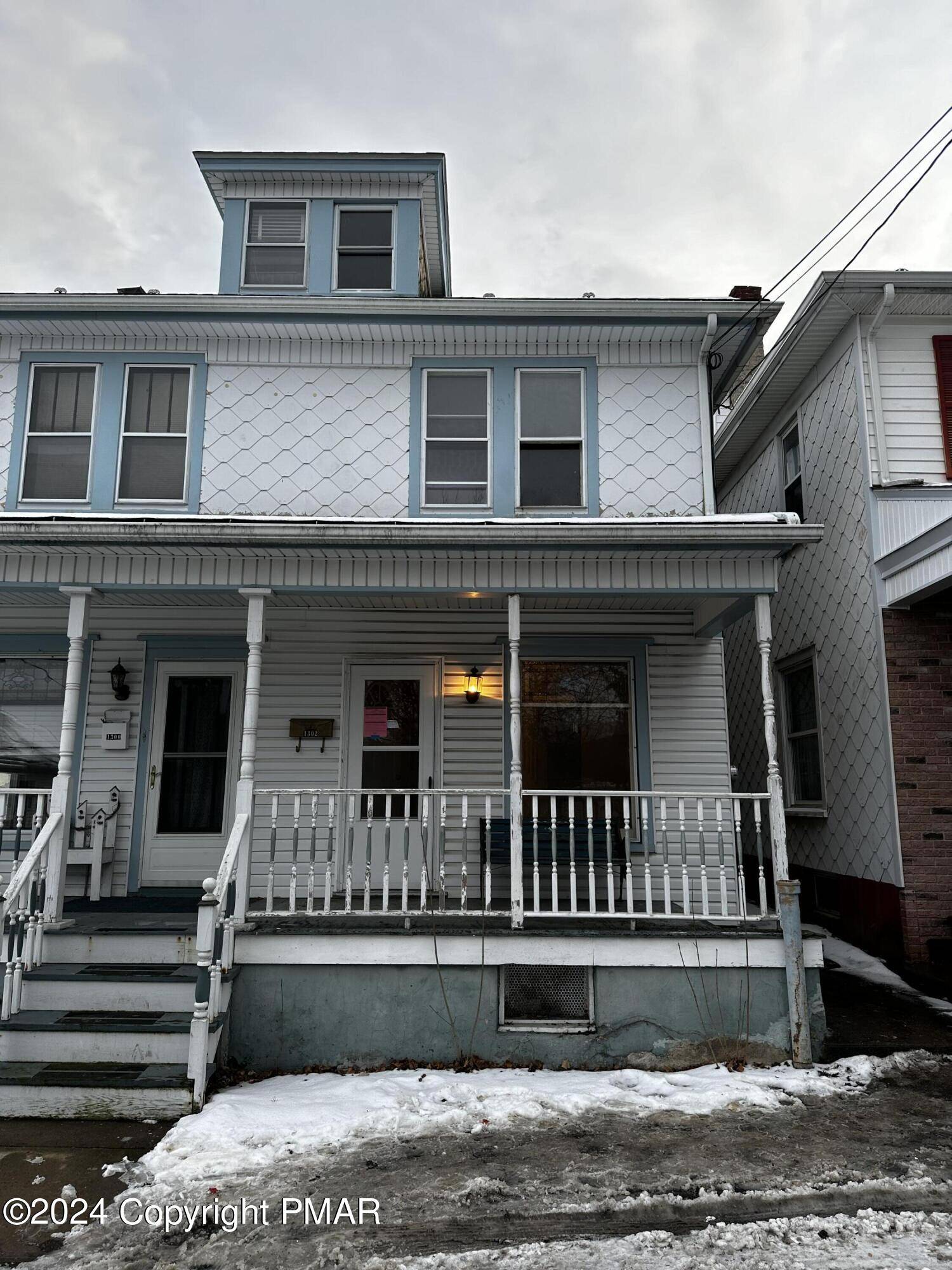 1302 Willow ST, Coal Township, PA 17866