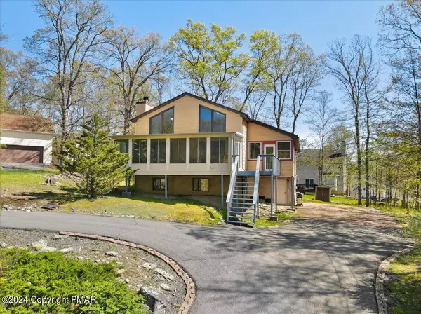 Bushkill, PA 18324,106 Bexhill CT
