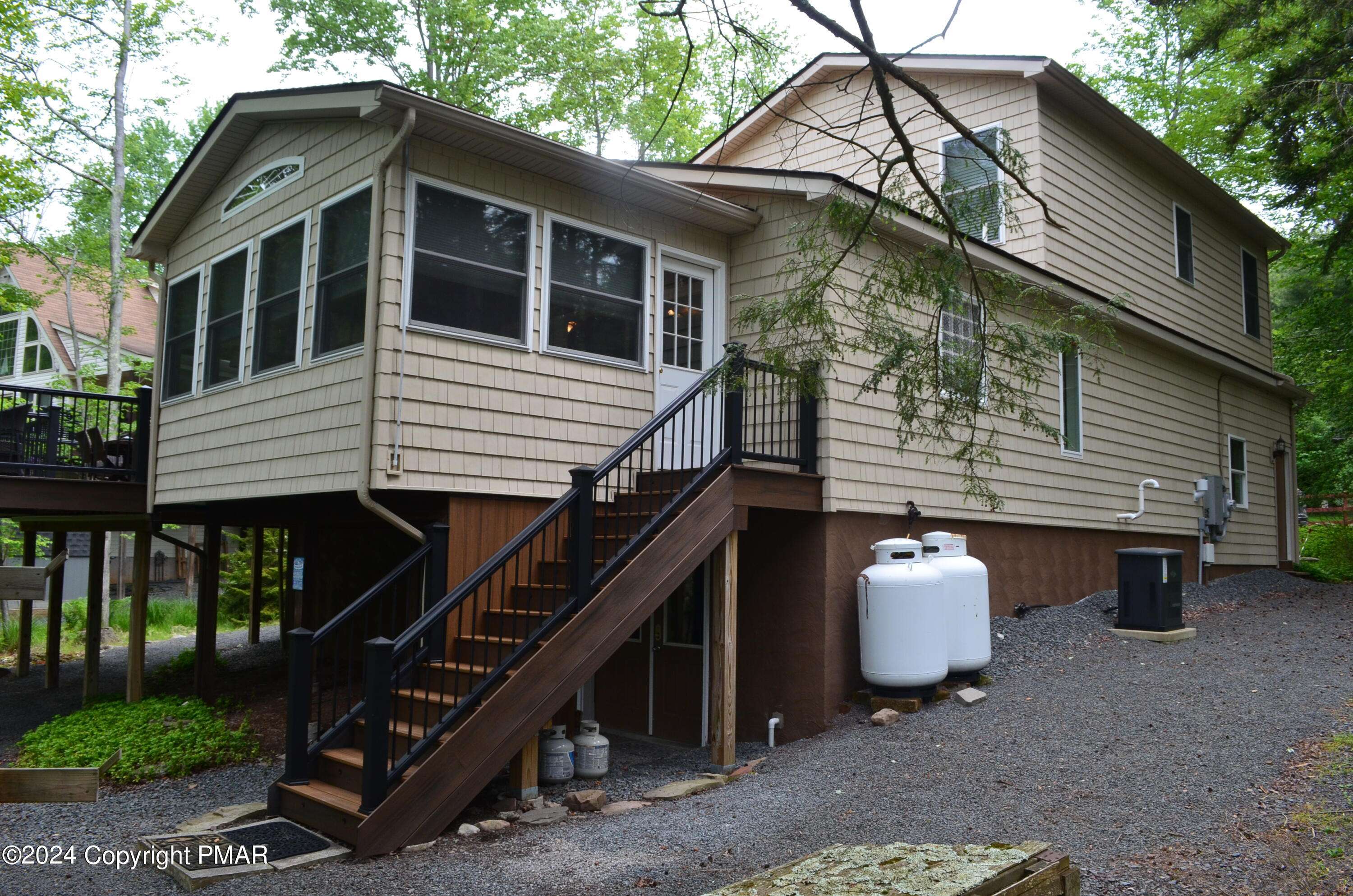 Pocono Lake, PA 18347,292 N Arrow DR