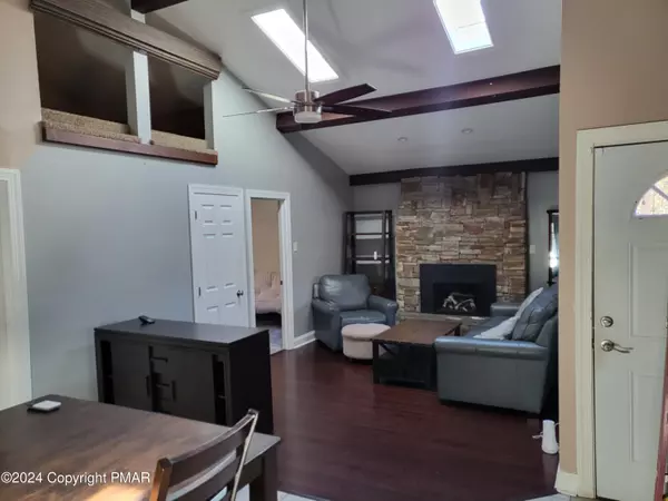 Cresco, PA 18326,191 Sportsmen DR