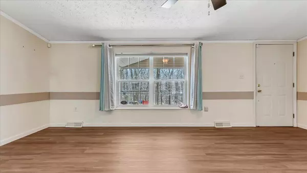 Jim Thorpe, PA 18229,61 Blackberry LN