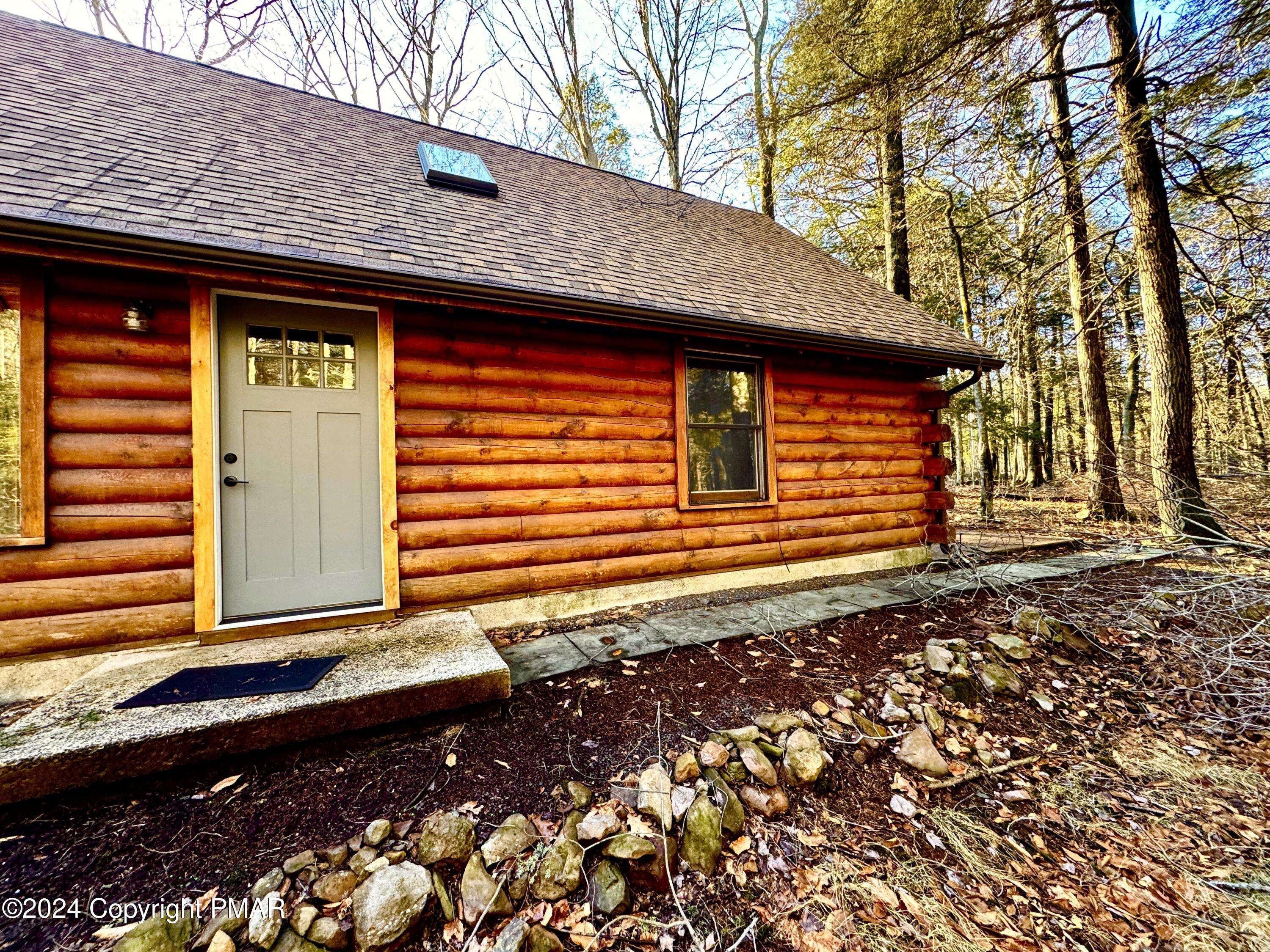 Albrightsville, PA 18210,24 Skyline LN