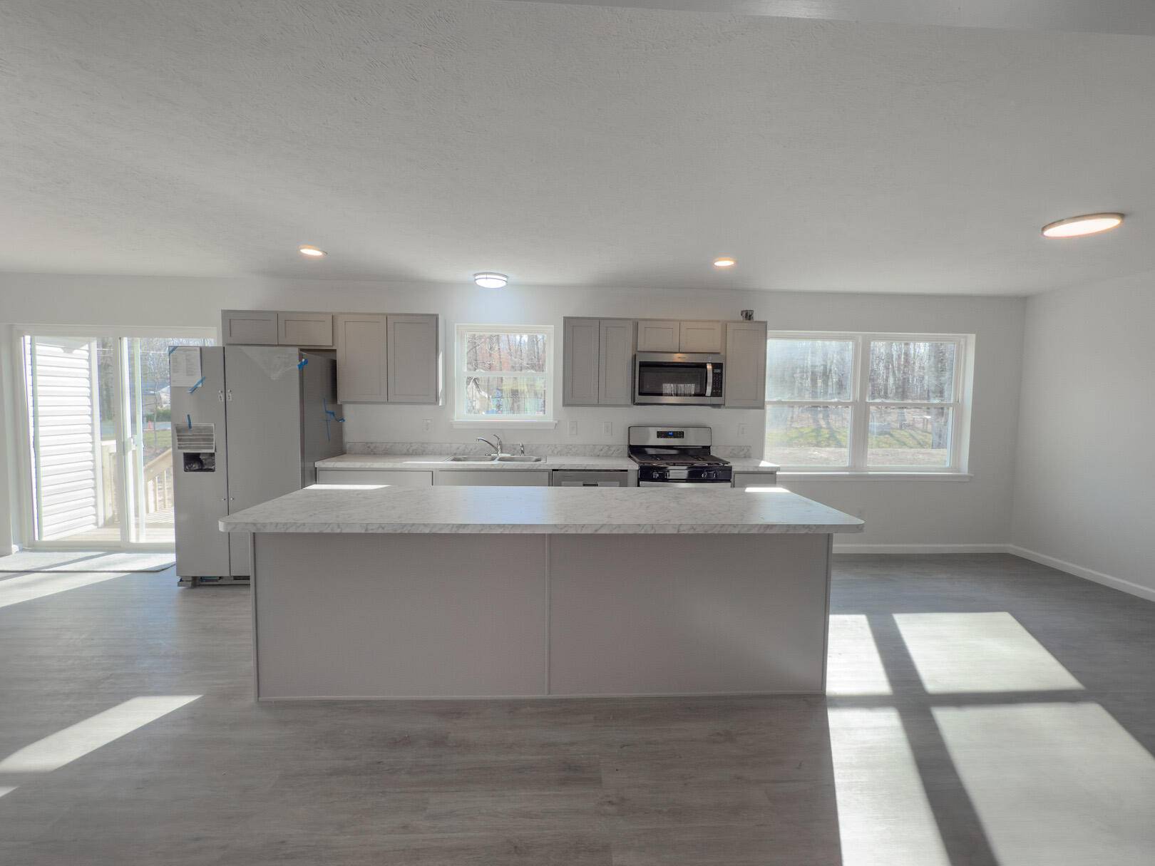 East Stroudsburg, PA 18302,3338 Masons LN