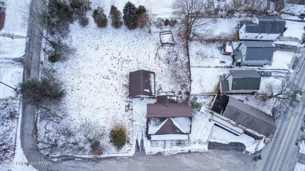 Carbondale, PA 18407,4 6 Lathrope AVE